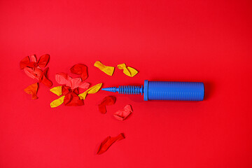 balloons and pump for inflating balloons 