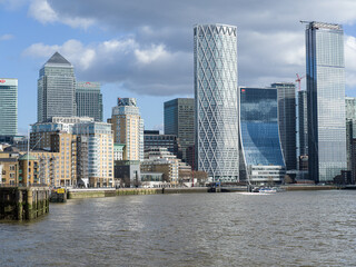 River Thames and Canary Wharf skyline, London, UK