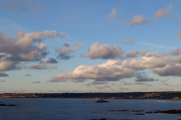 Obraz premium clouds over lake