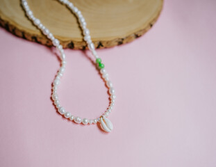 Collar de piedras de rio 