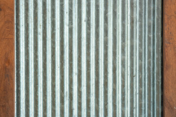 Corrugated zinc surface that does not remove impurities.The actual surface of the zinc used.