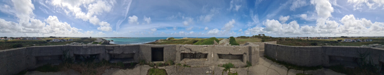 Fototapeta na wymiar Guernsey Channel Islands, L'Ancresse Common Bunker