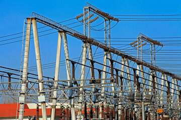 Electric power equipment, high pressure ceramic and metal stents, power grid and power lines