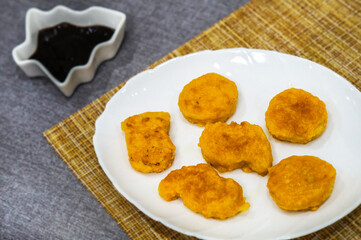 Crispy chicken nuggets