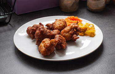 Pakora of chopped vegetables