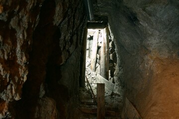 Zabytkowa kopalnia srebra Amalia z XVI w. w Srebrnej Gorze na Dolnym Slasku - obrazy, fototapety, plakaty
