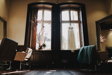 Getting Ready Brautkleid