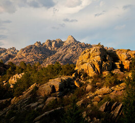 Al fondo El Yelmo, La Pedriza, Parque Regional Cuenca Alta del Manzanares, Madrid