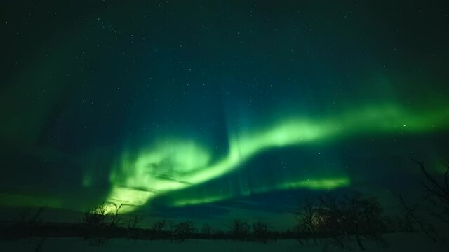 Timelapse Northern Lights above the Finnmarksvidda, Norway