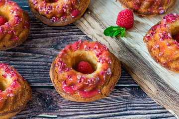 Mini vanilla pound cakes