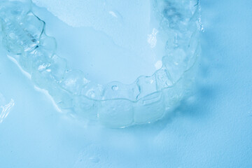 Invisible bracket aligners