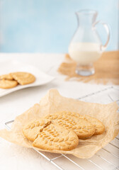 cookies with milk