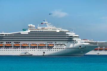 Fototapeta na wymiar Drifting Cruise Ships Near Grand Cayman Island