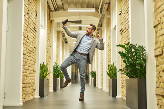 Great achievements make me feel proud of myself