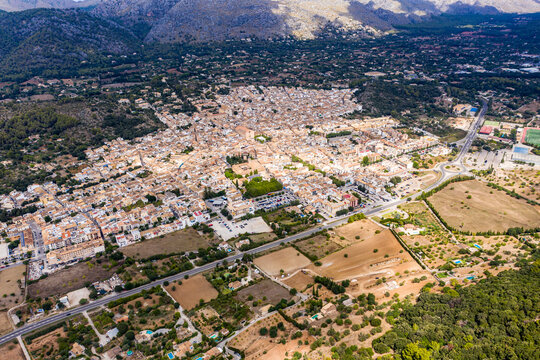 Spain, Balearic Islands, Majorca, Pollena, Town and&not;&dagger;Tramuntana&not;&dagger;Mountains, aerial view