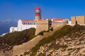 Fototapeta na wymiar old castle and lighthouse of cape Saint Vincent in Portugal