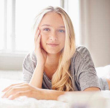 Portrait of teen (16-17) girl