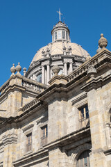 Fototapeta na wymiar the cathedral in Guadalajara Jalisco