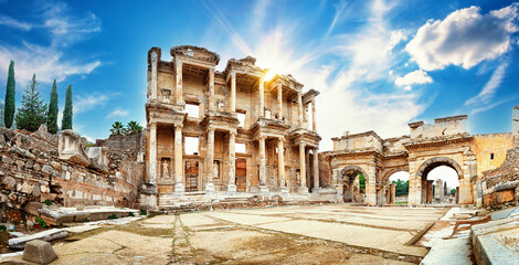 Panorama of the Library of Celsus in Ephesus in the afternoon - obrazy, fototapety, plakaty