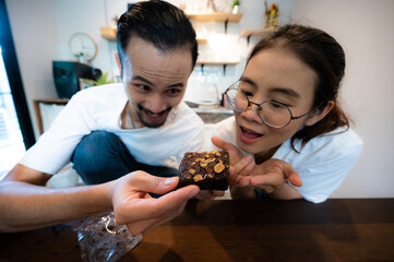 crazy people eating food, crazy food review