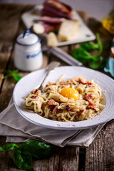 Pasta with rabbit liver and tomato  sauce..style rustic
