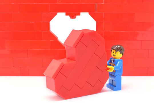 Lego Heart Images – Browse 295 Stock Photos, Vectors, and Video