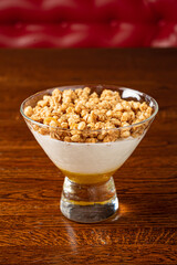 panna cotta with honey and cookies