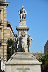 Fototapeta na wymiar Denkmal von Vincenzo Bellini in Catania | Sizilien