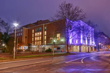Opernhaus in der Innenstadt in Düsseldorf © hespasoft