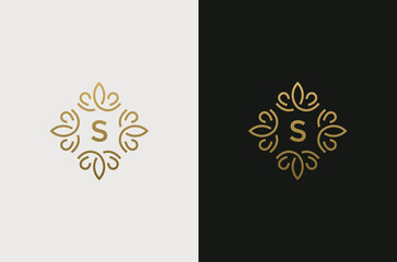 Fototapeta premium Letter S Monogram design elements, graceful template. Elegant line art logo design. Retro Vintage Insignia or Logotype.