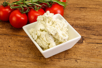 Soft cream cheese with herbs