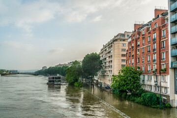 Fototapeta na wymiar Embankments during floods in Paris. France.