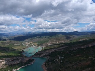 Fototapeta na wymiar Vistas aéreas del desfiladero de Montrebei entre Catataluña y Aragón.