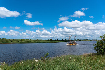 Shrimp boats in the Leyhoerner-Sieltief bei Greetsiel