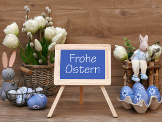 Osterkarte,Tafel mit dem Schriftzug Frohe Ostern