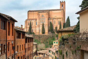 Fototapeta na wymiar historic buildings and landmarks in magnificent medieval Siena,Tuscany, Italy