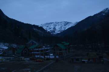 snowfall at solang valley , manali india