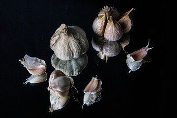 garlic in reflection