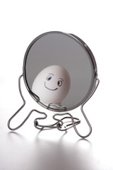 Egg and mirror..