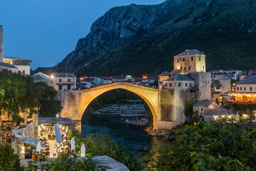 Fototapeta premium Evening view of Stari most (Old Bridge) in Mostar. Bosnia and Herzegovina