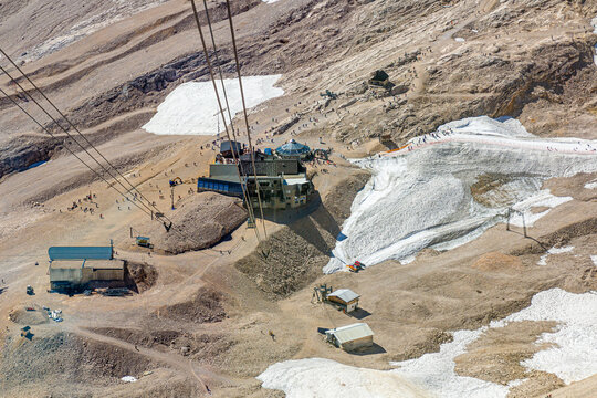 ZUGSPITZE, GERMANY - SEPTEMBER 4, 2019: Zugspitzplatt station of Zugspitze Glacier Cable Car (Gletscherbahn)