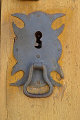 knocker