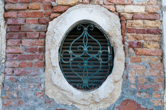 round window
