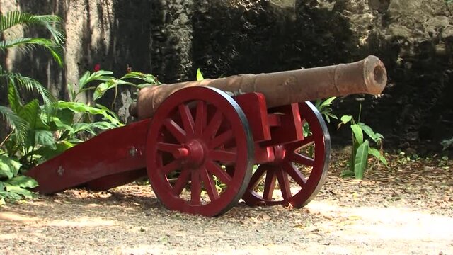 Colonial cannon in Cartagena, Colombia