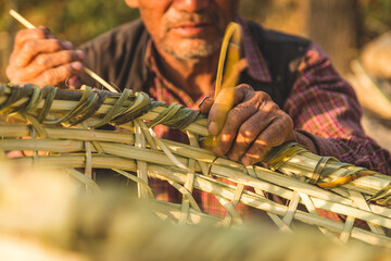 bamboo basket weaving