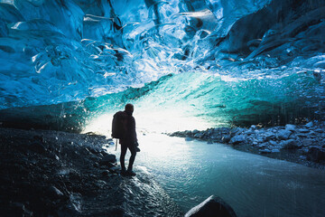 Breiðamerkurjökull ice cave - Powered by Adobe