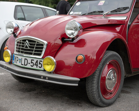 Close up of the venerable Citroen 2CV (manufactured: 1948 to 1990)