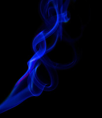 Obraz premium swirling movement of blue smoke group, abstract line Isolated on black background