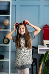 kid girl going to school