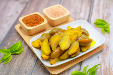 Pickled fruit marinated in salt and pepper
